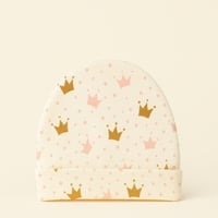 قبعة مواليد بطبعة تيجان ملكية