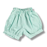 طقم أطفال بناتي مخطط بلمسة أنثوية ناعمة