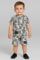 طقم مواليد أولادي صيفي أنيق بلمسات عصرية