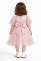 فستان بناتي وردي لامع بتفاصيل زهرة بارزة وأكمام شف...