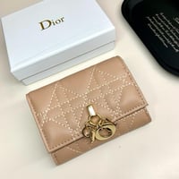 Dior wallet