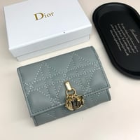 Dior wallet