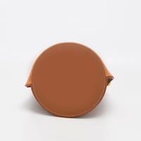 حقيبة بشكل دلو بالون البني