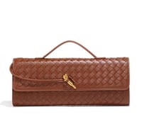 كلاتش انديامو بالون البني