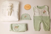 طقم مولود حديث الولاده بناتي 5 قطع