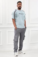 طقم رجالي صيفي كاجوال اوفر سايز مكون من تيشرت بخطو...