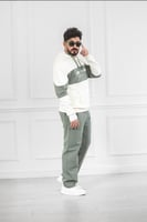 طقم رجالي شتوي دبل كاب فرو بلونين وطبعة على الصدر