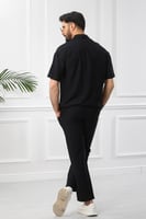 طقم رجالي بحري طويل سادة بأكمام قصيرة