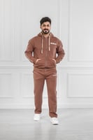 طقم رجالي شتوي دبل كاب وقبعة وخطوط على الجوانب