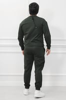 طقم رجالي شتوي كاجوال أرجل ضيقه وياقة مدورة مغلقة