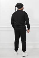 طقم رجالي شتوي كاجوال أرجل ضيقه وياقة مدورة مغلقة