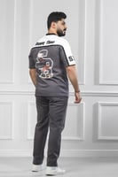 طقم رجالي صيفي كاجوال اوفر سايز تيشرت بياقة V بلون...