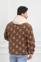 جاكيت رجالي شتوي فرو بقبعة بلون بيج وأكمام مزمومة