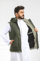 صدرية رجالي شتوي سحاب فرو بجيب جانبية وقبعة ضد الم...