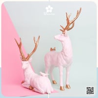 طقم تحف شكل غزال ابيض