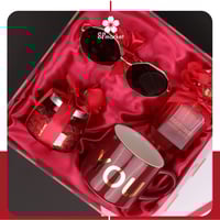 بوكس هدية أكرليك نسائي مع هدايا مميزة B097