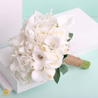 مسكة عروس ورد صناعي M1194