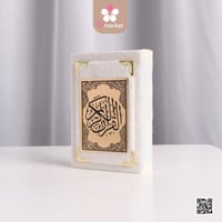 صندوق مهر إكرليك مع طباعة الاسماء DB013