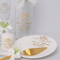 طقم كاسات الخطوبة مع التصميم والطباعة على حسب الطل...