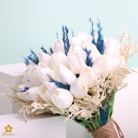 مسكة عروس ورد صناعي M1200