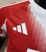 تيشيرت بايرن ميونيخ الاساسي نسخة الاعبين 2025-2026