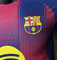 تيشيرت برشلونة الاساسي نسخة الجماهير 2025-2026