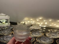 طقم بيالات قهوة وشاي فاخر – 48 قطعة بحواف ذهبية