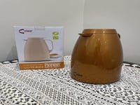 ثلاجة فيتنامي 1500مل لون بني