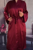 روب عروس عنابي