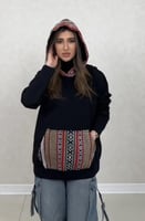 هودي مع السدو التراثي