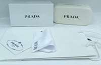 الملحقات الأصلية