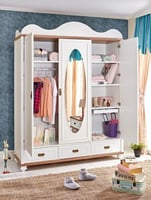 غرفة نوم أطفال – متعددة الألوان