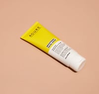 مقشر الوجه للتفتيح من اكيور - 118 مل