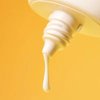 واقي شمس سيليماكس للمسام والبقع الداكنة - 50 مل