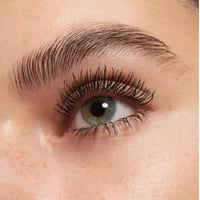 ماسكرا اي لوف اكستريم فوليوم مقاومة للماء من ايسنس