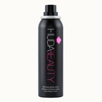 رذاذ تثبيت المكياج من هدى بيوتي