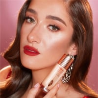 كريم أساس هوليوود فلتر ميديم 04 شارلوت تليبيري