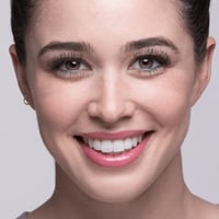 ماسكارا فوليوم ستايلست لاش اكستنشن من ايسنس