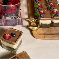 فازات زجاج مربع للتوزيعات 325 مل