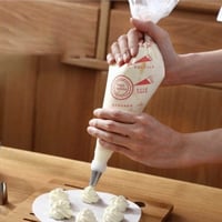 اكياس تزيين الكيك