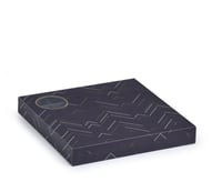 بوكس حلويات فاخره مقسم 36 كحلي