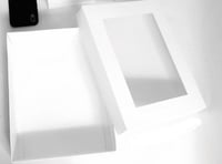 علب ورقيه كبيره قطعتين