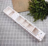 علب شوكلاته مقسمة