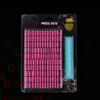 ادوات الكتابه عالكيك