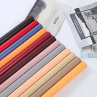 ورق تغليف هدايا ملون سادة