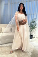 فستان أبيض ألبيت