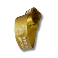 حامل بطاقه بشعار الخطوط السعودية - ذهبي