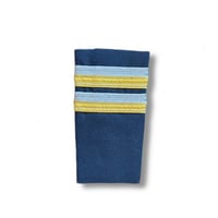 رتبة كتف للمضيف/شرطة