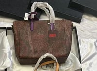بنفسجي