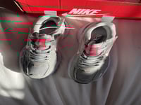 نايك فوميرو 5